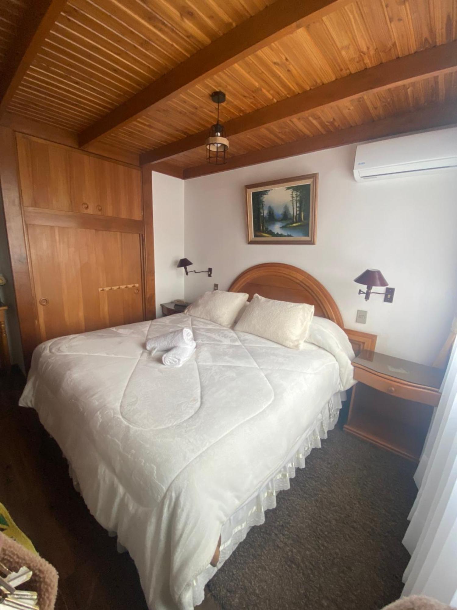 Hotel Kueyen-Ko Pucón Esterno foto
